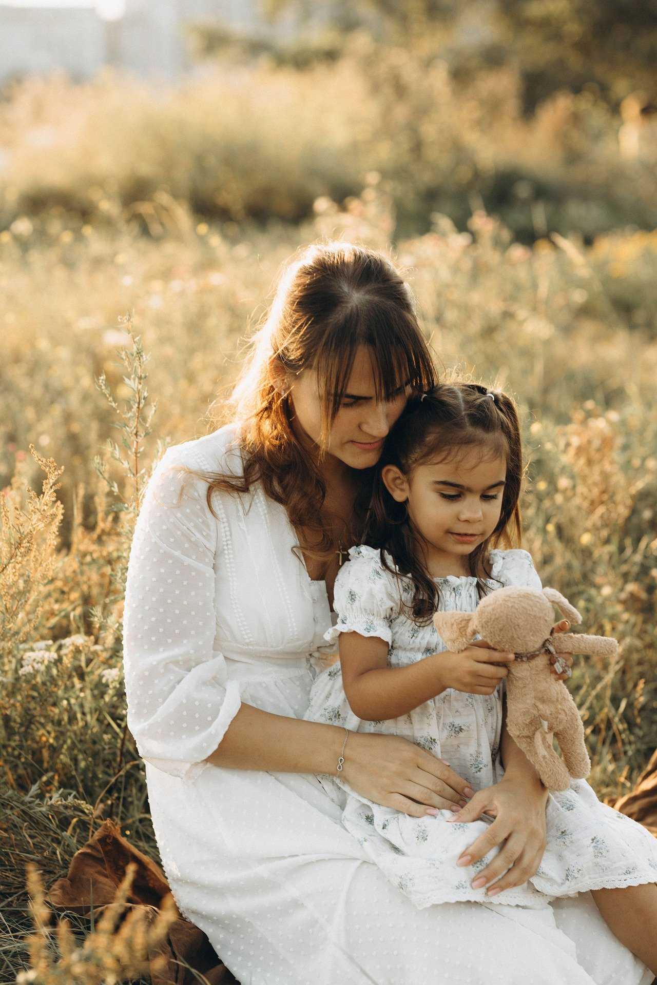 How To Be A Calm Mother: Peaceful Parenting Strategies