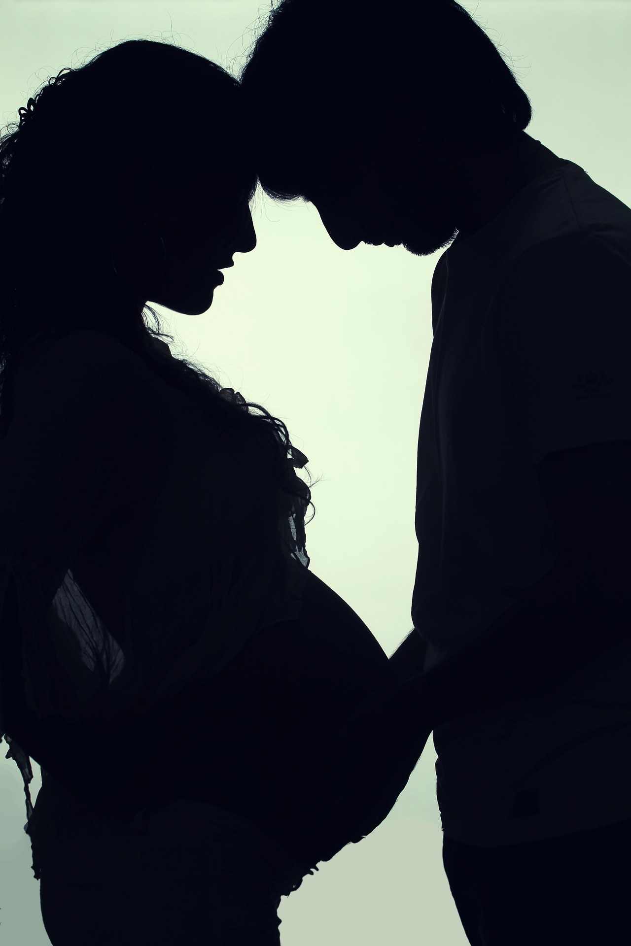 Pain While Pregnant? Safe Ways to Ease the Ache