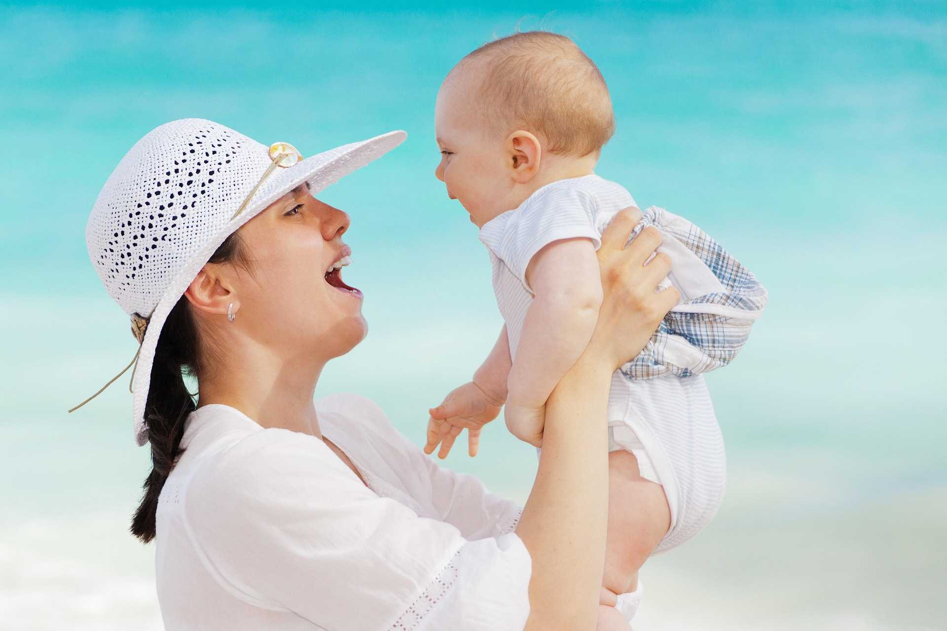 5 Gifts For A Baby That Will Sweeten The Summer